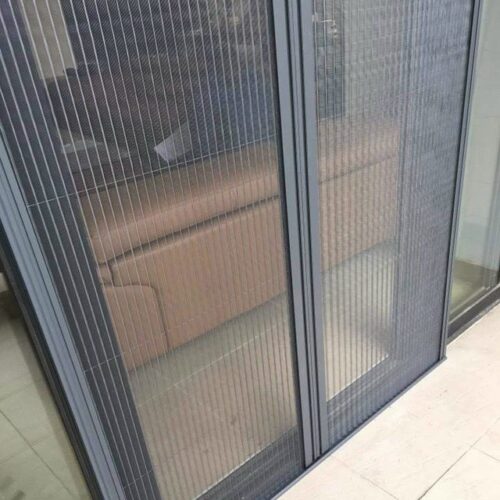 Cửa lưới chống muỗi dạng xếp 2 cánh màu xingfa DX 12