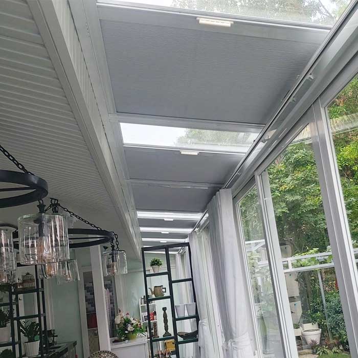 Rèm tổ ong trên kính, rèm tổ ong che nắng giếng trời - Ảnh 3