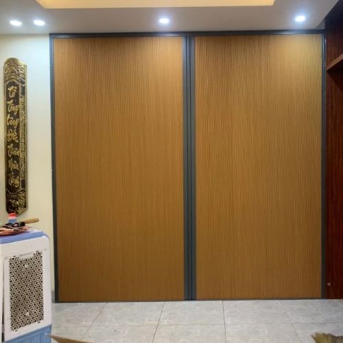 Alternative view of Vách Rèm Tổ Ong Ngăn Phòng Khách với Phòng Thờ